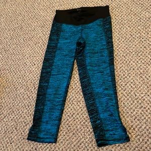 Capri workout leggings